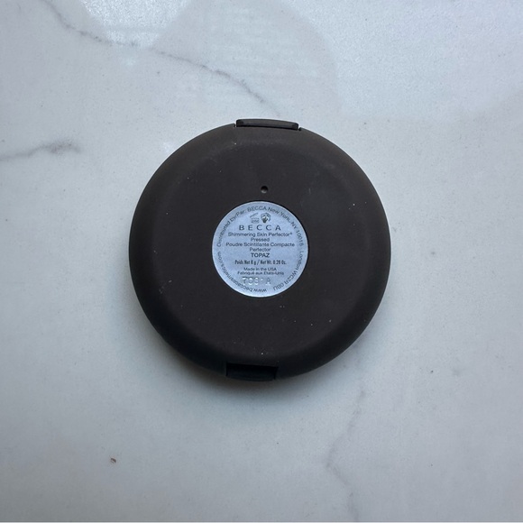 BRAND NEW BECCA TOPAZ HIGHLIGHTER MAKEUP - Picture 4 of 5